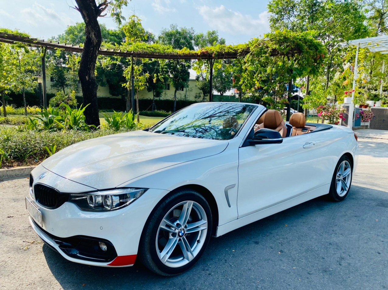 Giá xe BMW 420i mới nhất tháng 5/2026