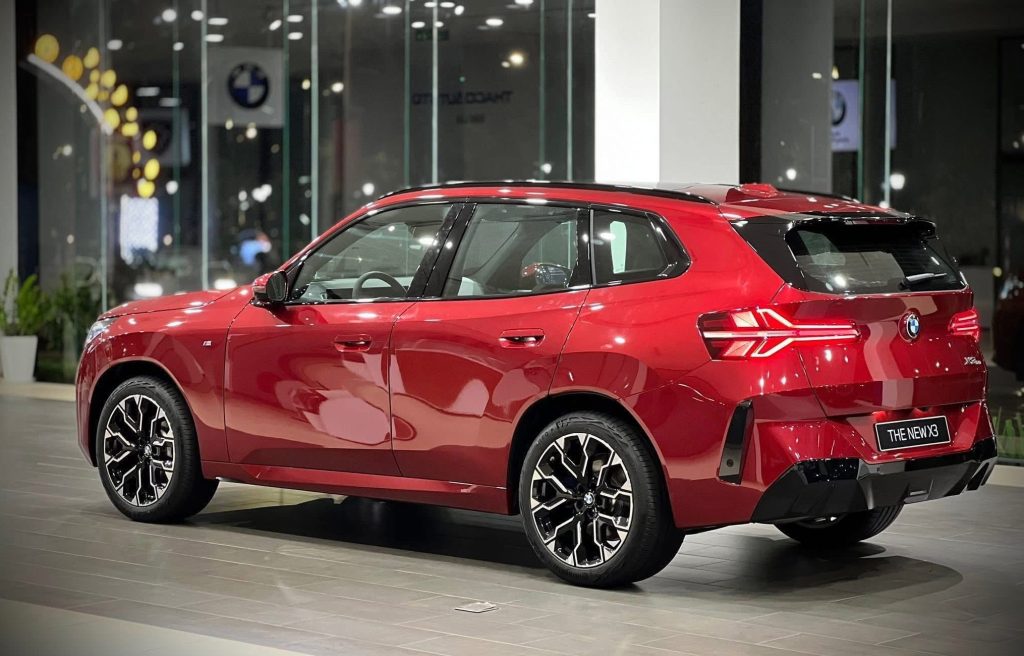 Ngoại thất BMW X3 20 xDrive M Sport 2026