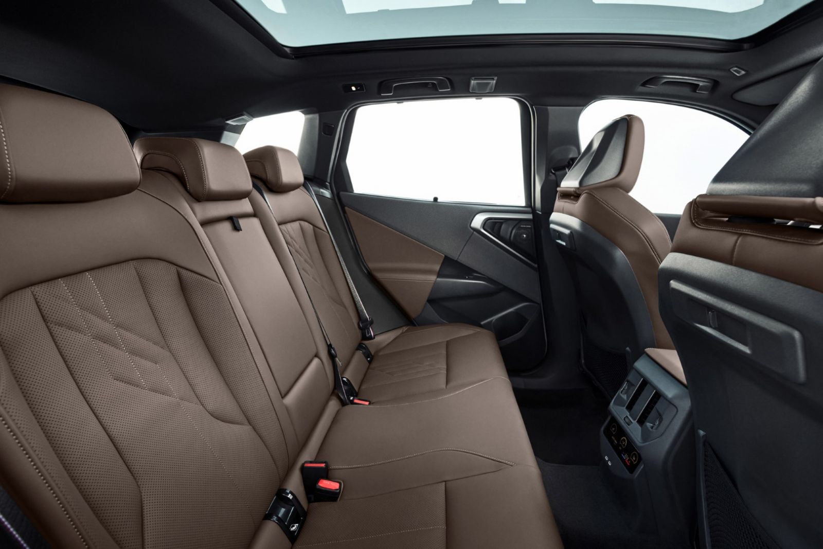 BMW X3 2026 có tiết kiệm nhiên liệu không?