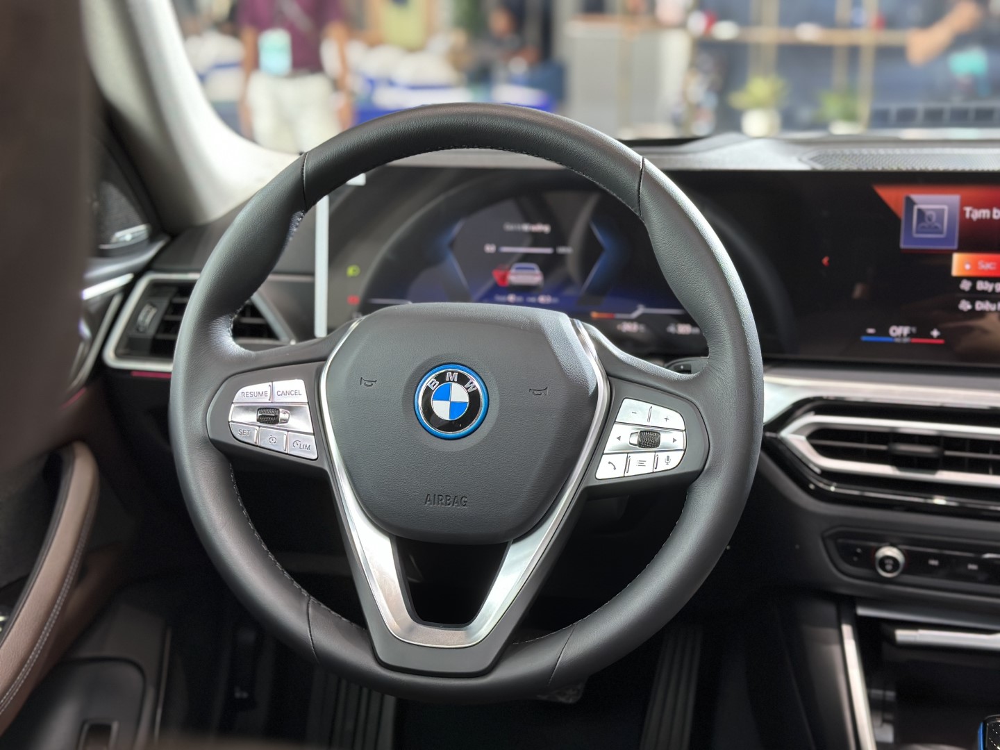 Vô lăng BMW i4 2026