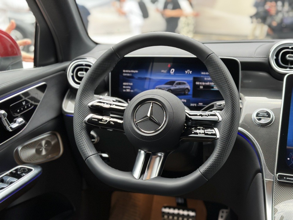 Cảm giác lái Mercedes GLC