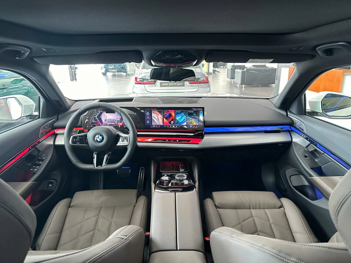 Nội thất BMW 5 Series 2026