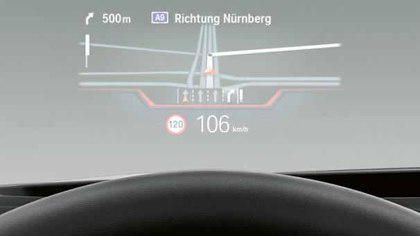 Màn hình hiển thị trên kính chắn gió BMW Head-Up Display.