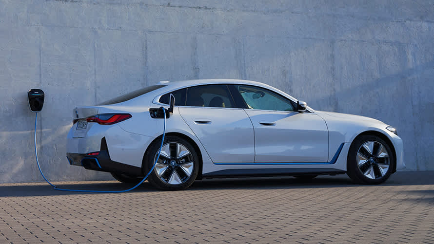 BMW i4 2026 có những ưu điểm gì?