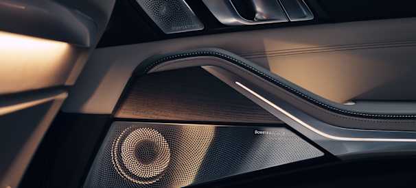 Hệ thống âm thanh Bowers & Wilkins Diamond.