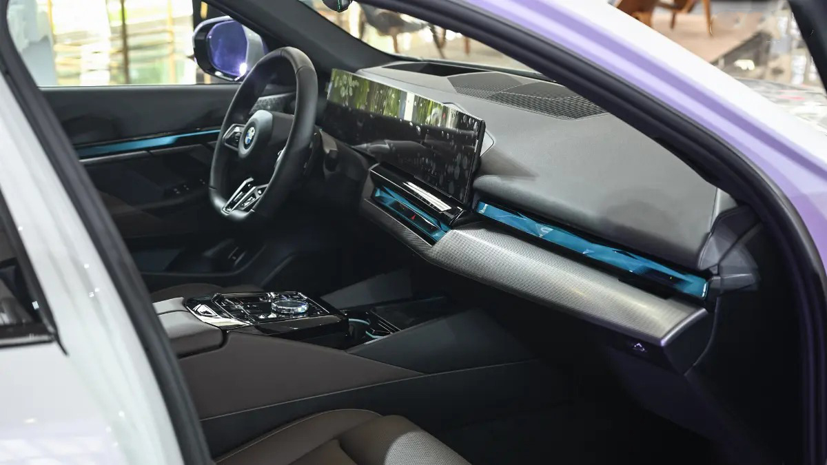 BMW 520i Premium 2026 có những ưu điểm gì?