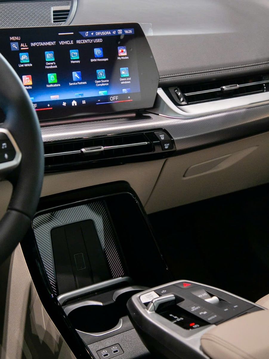 Trang bị an toàn BMW X1 sDrive20i