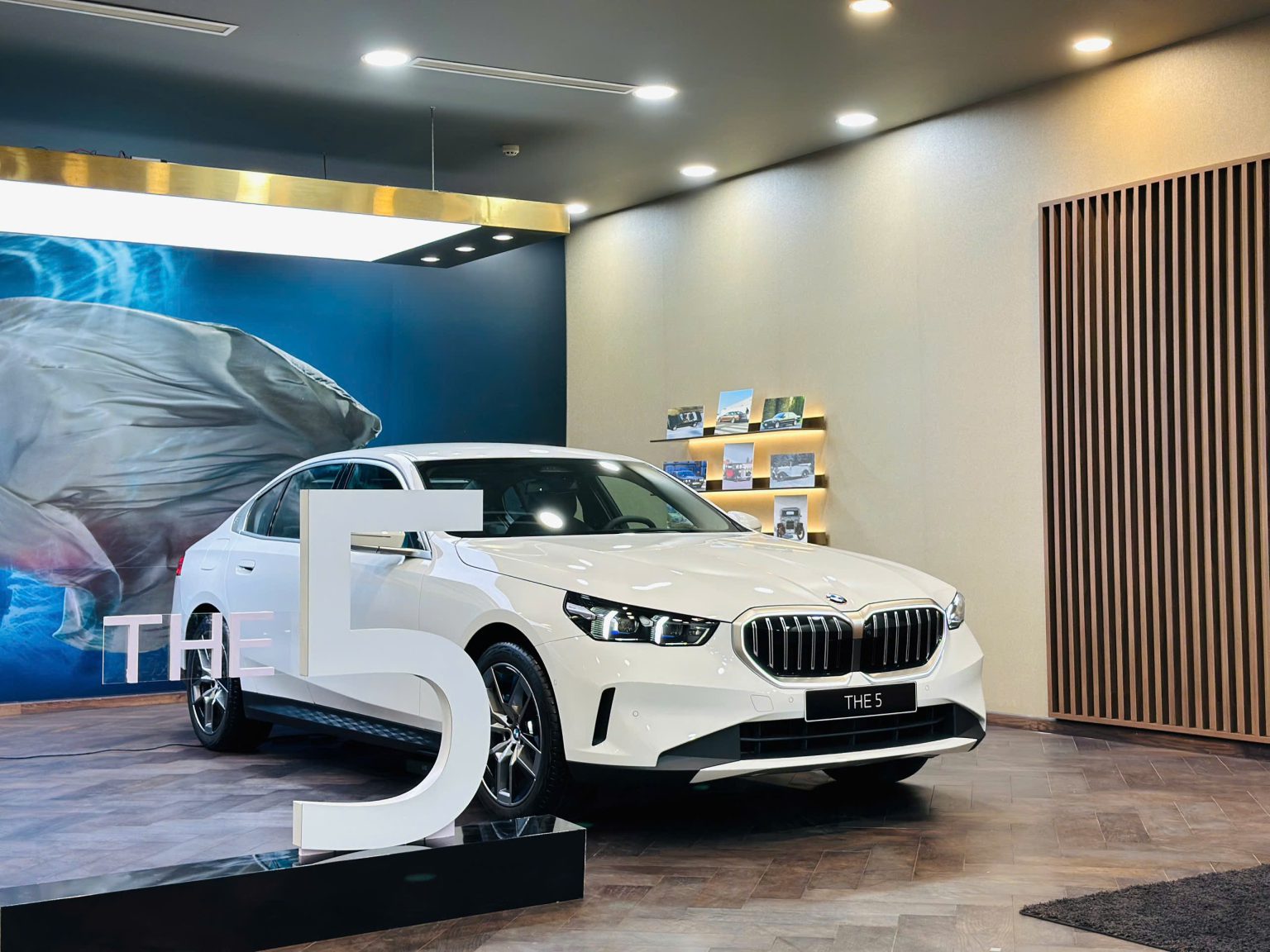 Ngoại thất BMW 520i Premium 2026