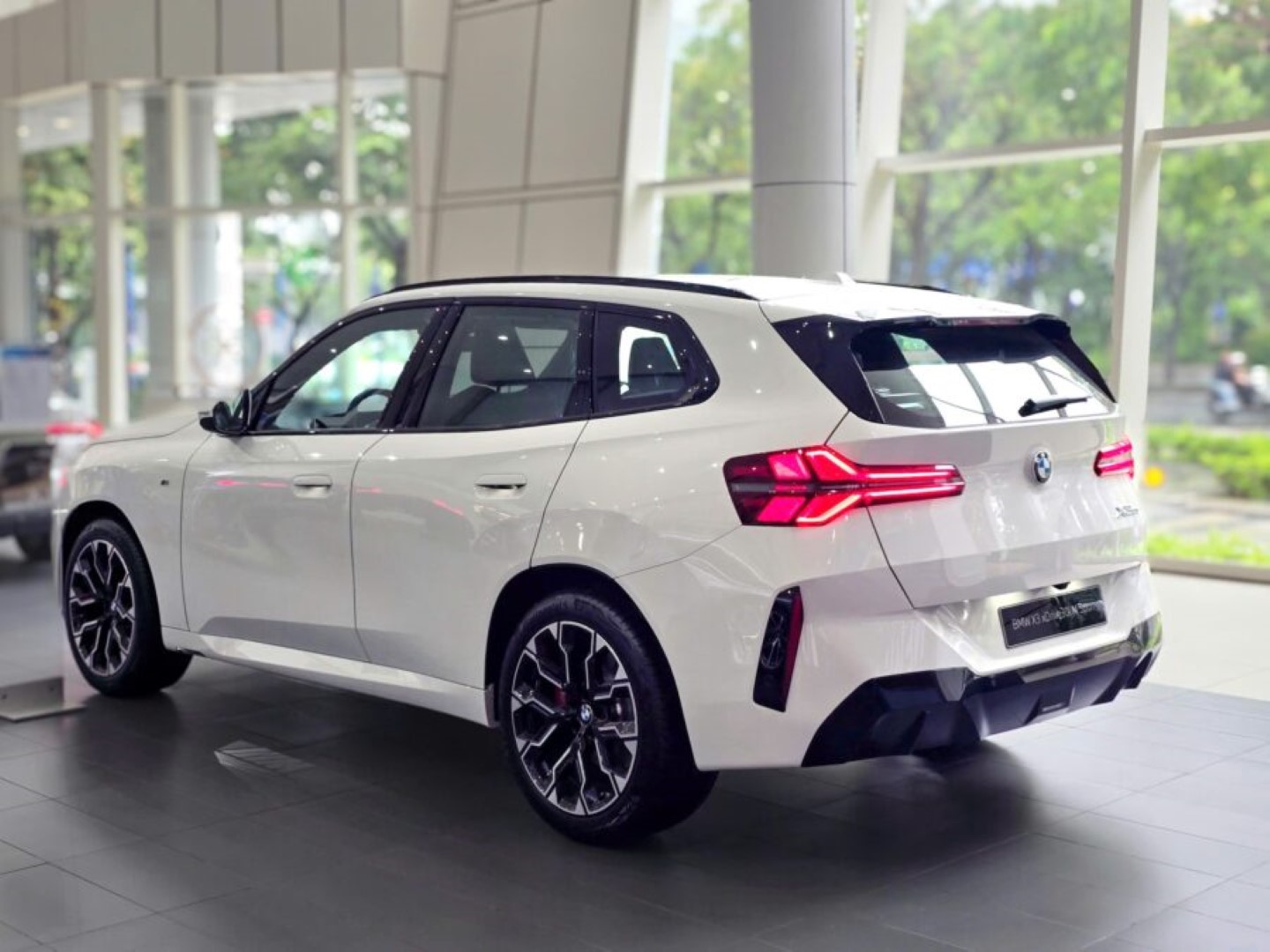 Đuôi xe BMW X3 2026