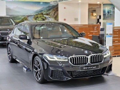 BMW 520i 2024: Giá Lăn Bánh Mới Nhất và Ưu Đãi Hấp Dẫn Tháng 10/2024