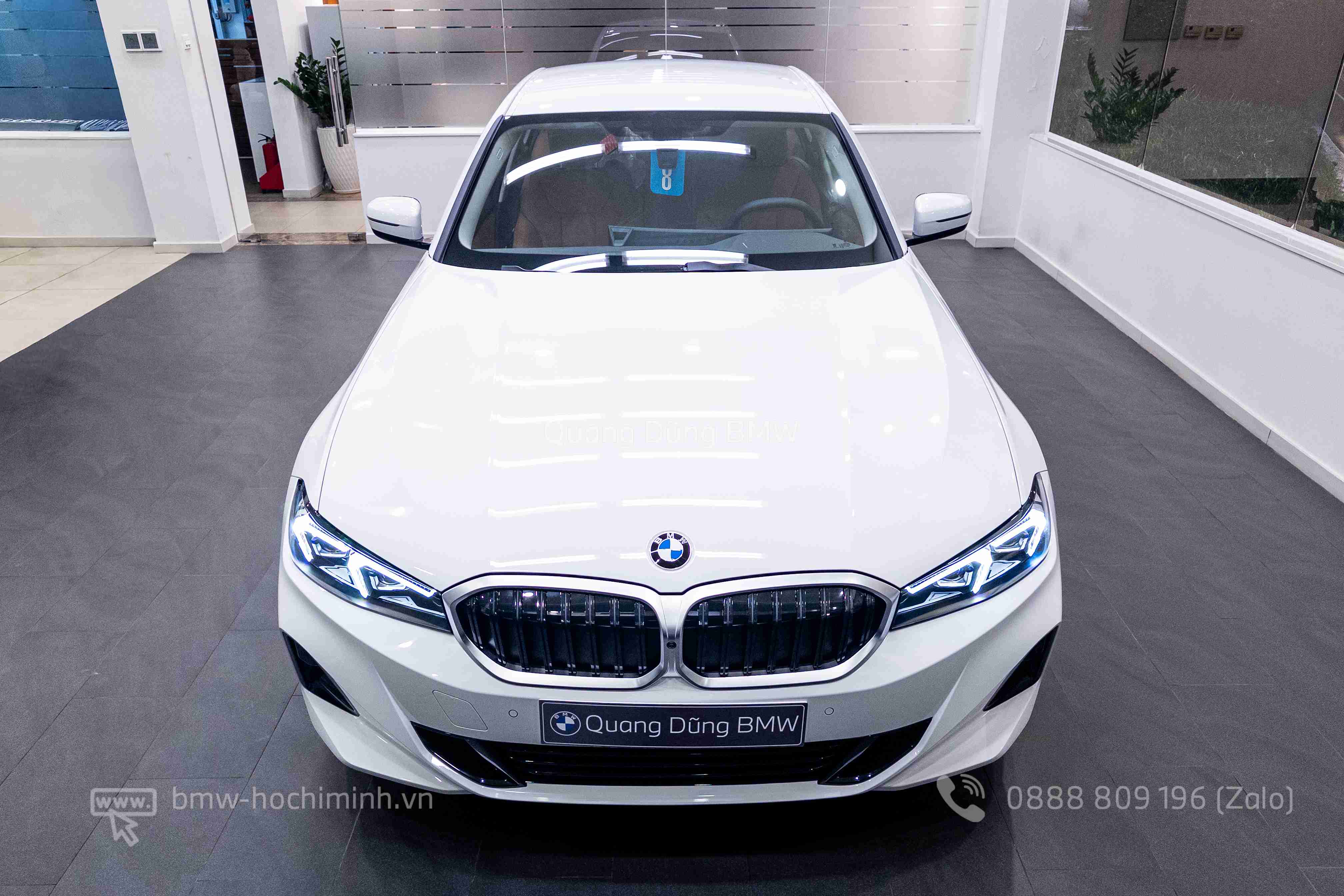 BMW 320i Sport Line