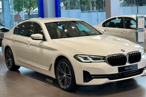 BMW 520i